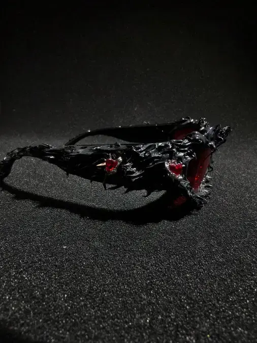 Screenshot 2025-11-06 at 01-46-52 1pc Handmade Resin Eyeball Big Frame Glasses Futuristic Tech Party Fashion Personalized Geometric Retro Casual Bohemian Baroque Cute Red Heart Gem Street Elegant All Season Origin - Copy.webp